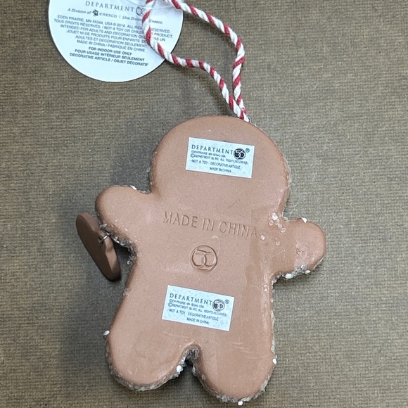 Department 56 Gingerbread Christmas Ornament One Perfect Man - Picture 6 of 16